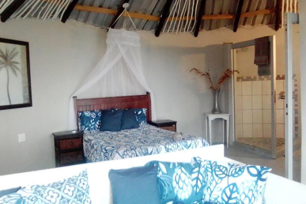 Wildview Self Catering Cottages Coffee Bay, Breakfast & Wi-Fi Inc Экстерьер фото